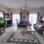 Eladó 300nm-es családi ház Tapolcán