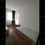 Kiadó Ikerház Göd