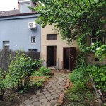 Belvárosi polgári jellegű ház eladó a Kisfaludy utcában