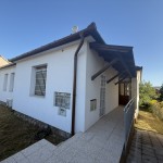 Kiadó családi ház üzlethelyiséggel Dorogon, frekventált helyen!